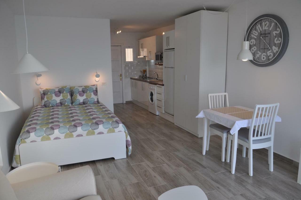 Bright Studio By The Sea Icod De Los Vinos Buitenkant foto